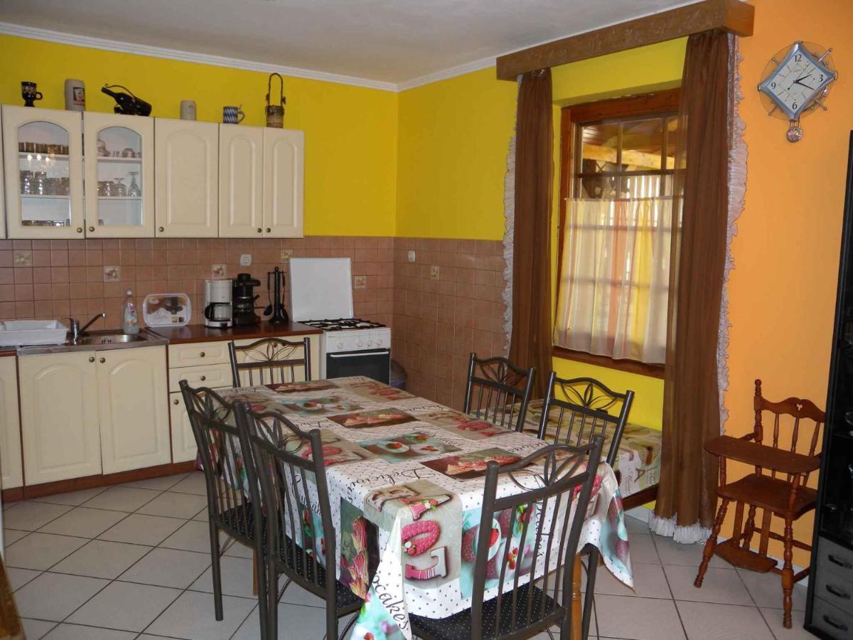Apartment In Fonyod/Balaton 18583 Exteriör bild