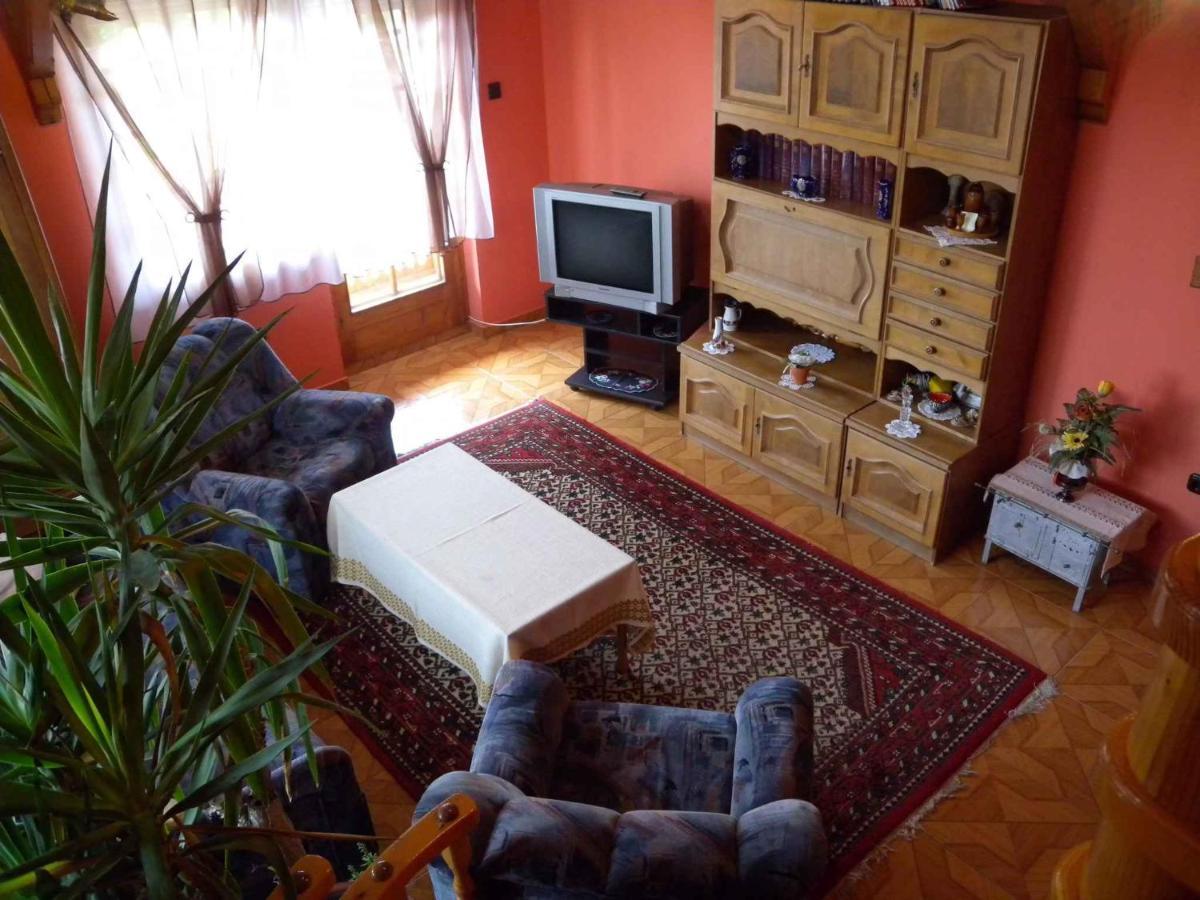 Apartment In Fonyod/Balaton 18583 Exteriör bild